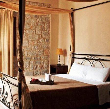 Vlyhada Guesthouse Pyrgos Dirou Luaran gambar